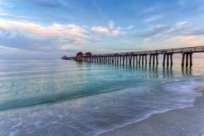 Olde Naples Condo #813